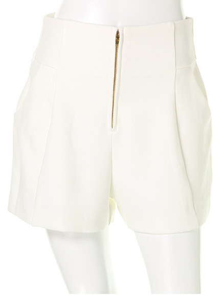 ハイウエスト　ショートパンツ