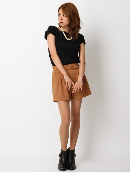 リボン付きショートパンツ